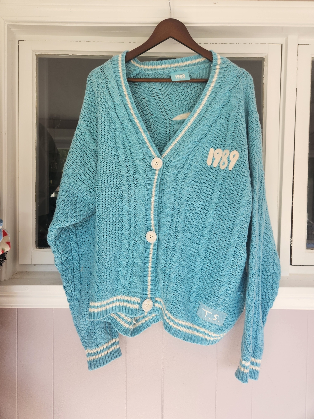 Taylor Swift Light Blue Cable Knit Cardigan with Cream Trim